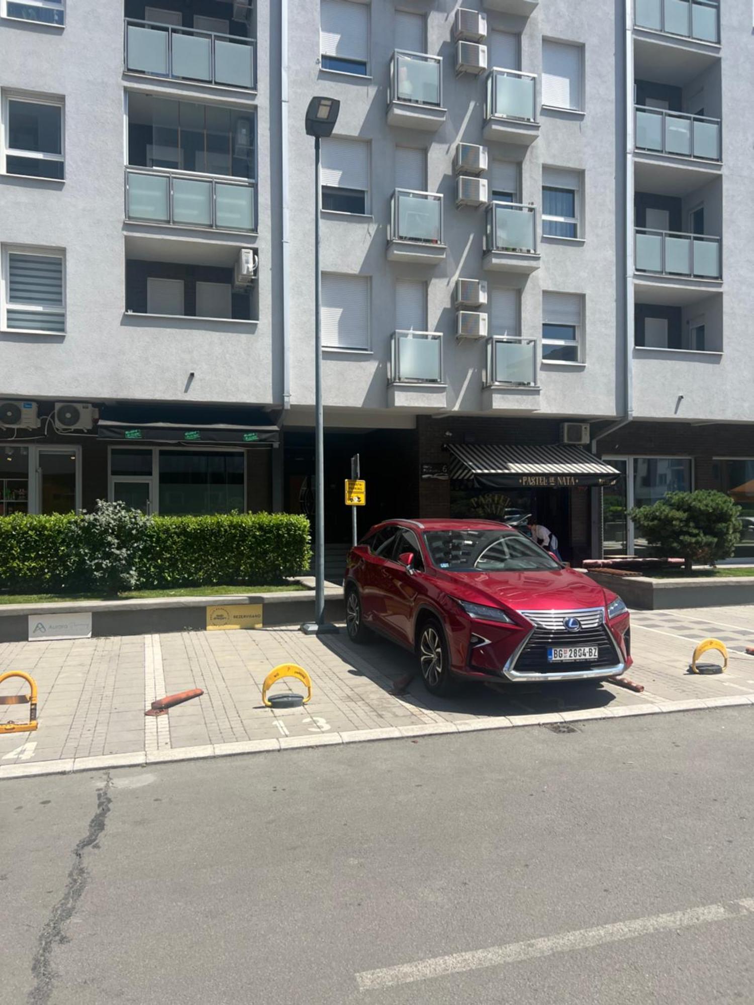 Hedonia Lägenhet Belgrad Exteriör bild